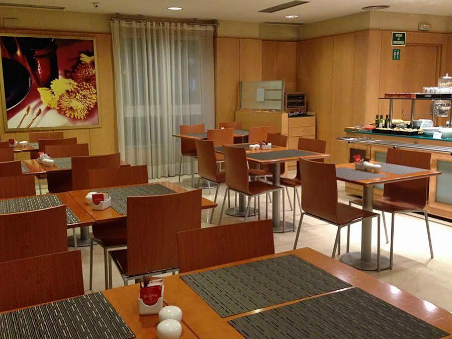 Hotel Monte Rozas Лас-Росас-де-Мадрид Екстер'єр фото